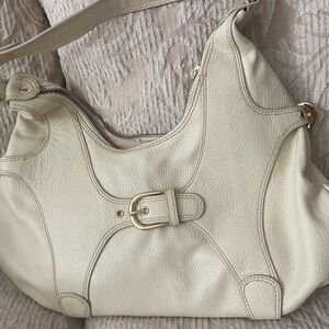 Max New York Elegant Cream Leather Shoulder Bag